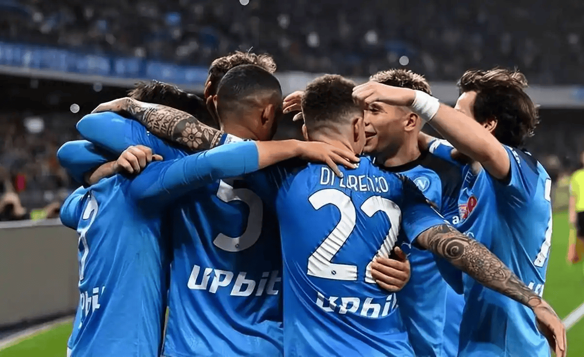 意甲激战：卡利亚里主场迎战那不勒斯